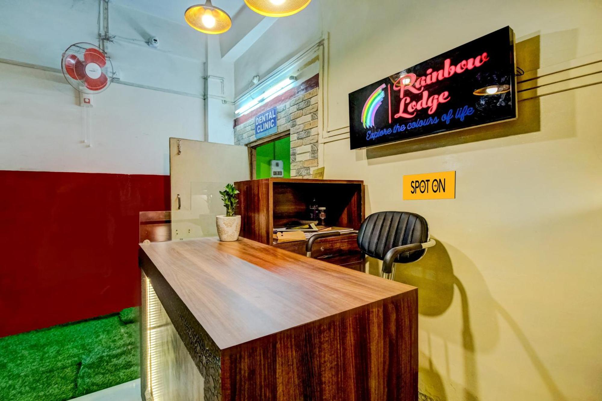 Spot On Rainbow Lodge Ґувахаті Екстер'єр фото
